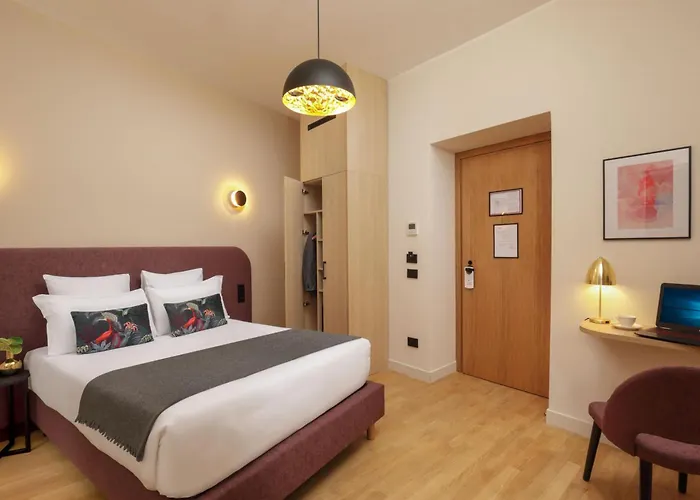 9hotel Cesari Rome