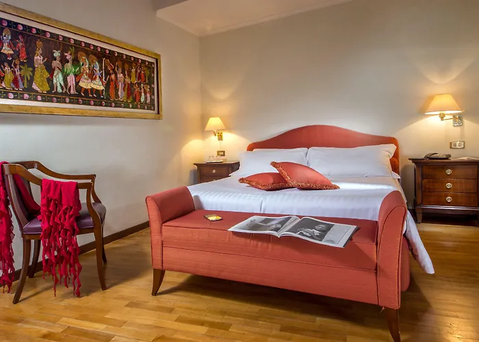 9hotel Cesari 4* Róma