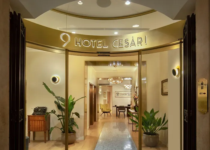 9hotel Cesari Hotel 4*